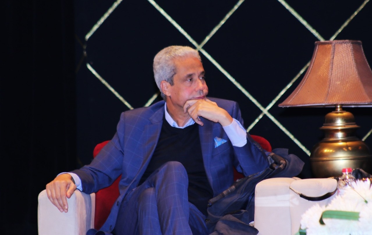 الكاتب الروائي محمد عفيفي